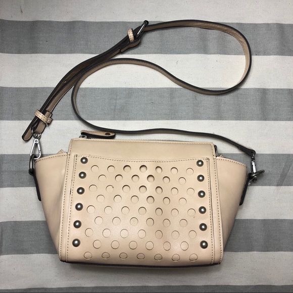 Free people cross body bag cutouts beige purse - Picture 6 of 8